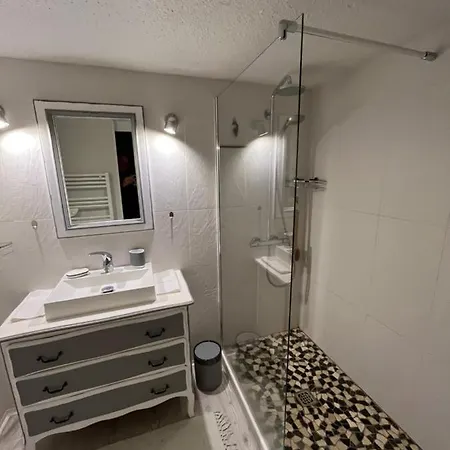 Calanque Des Corailleurs Saint-Aygulf Apartment *